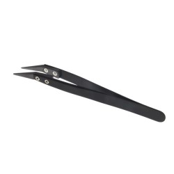 Tweezers